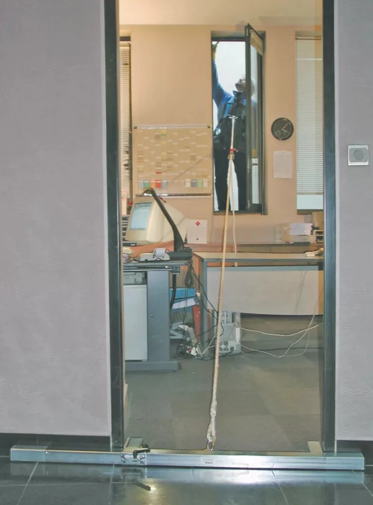 Barre D'ancrage De Porte 1 Barre D'ancrage De Porte