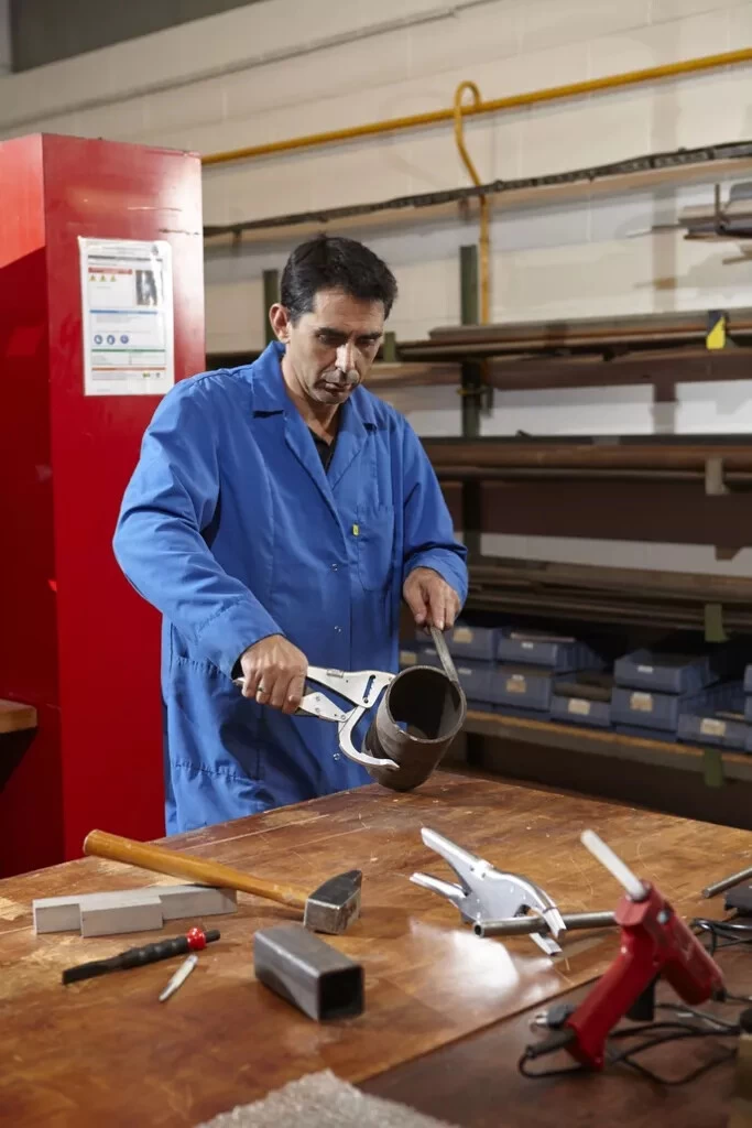 Pince à Becs Très Longs - 505A Facom 3 Pince à Becs Très Longs - 505A Facom – Image 3