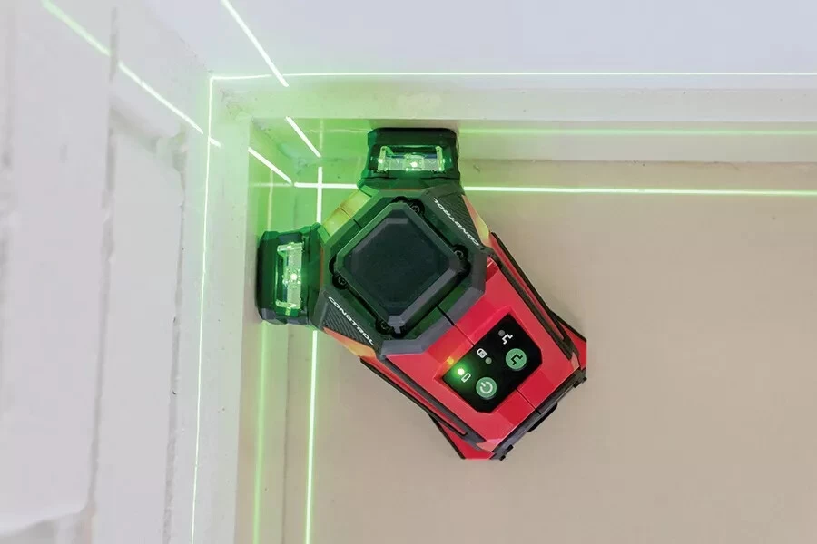 EDMA NIVEAU LASER MULTILIGNE VERT 360° 4 EDMA NIVEAU LASER MULTILIGNE VERT 360° – Image 4